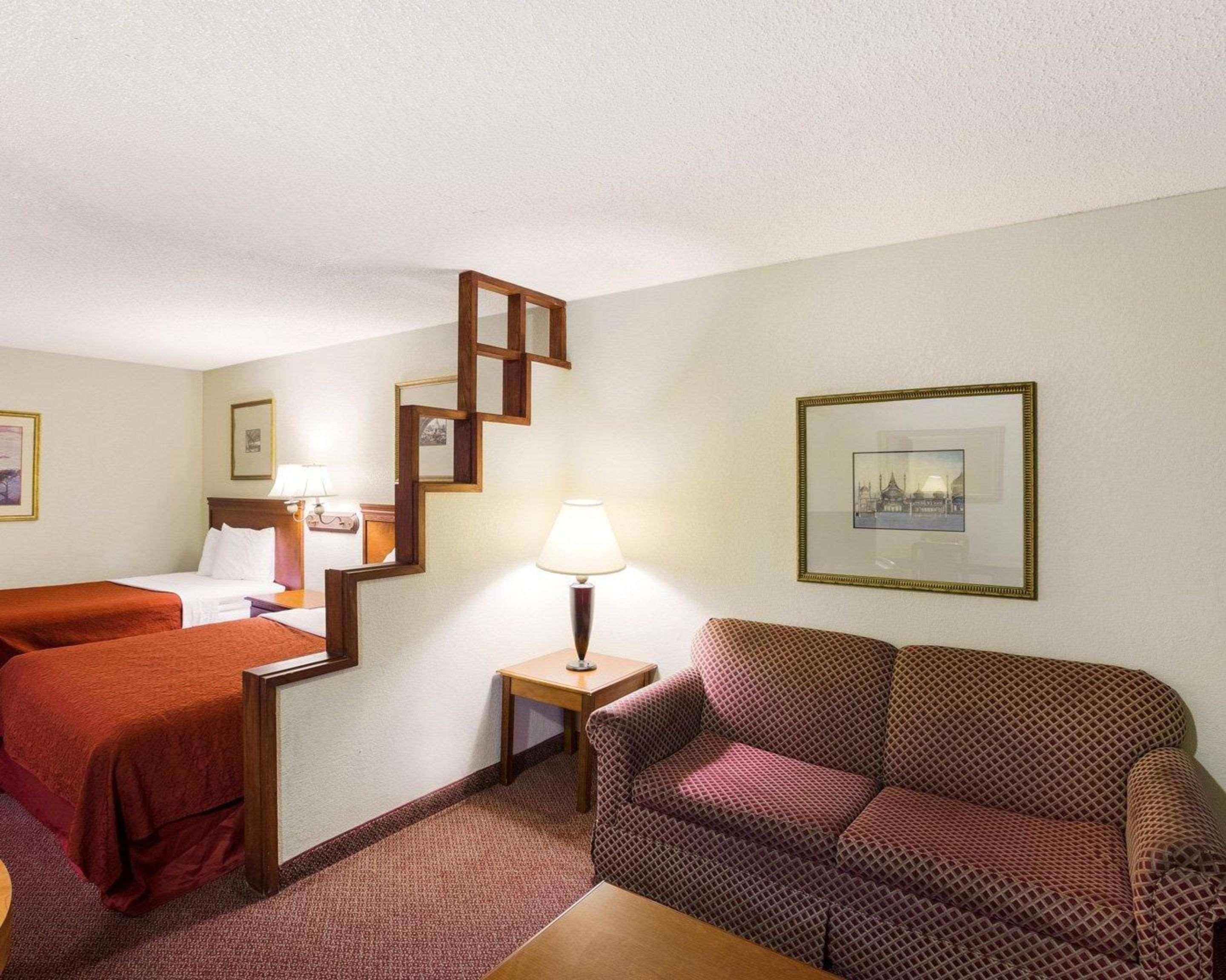 Rodeway Inn & Suites South Of Fiesta Park San Antonio Eksteriør bilde